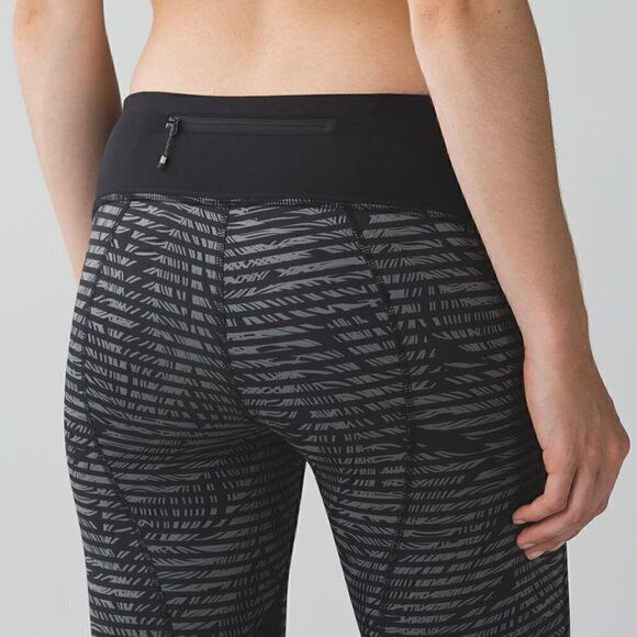 Lululemon Pace Rival Crop *Full-On Luxtreme - Picture 2 of 11